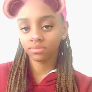 Meet your Posher, Janae